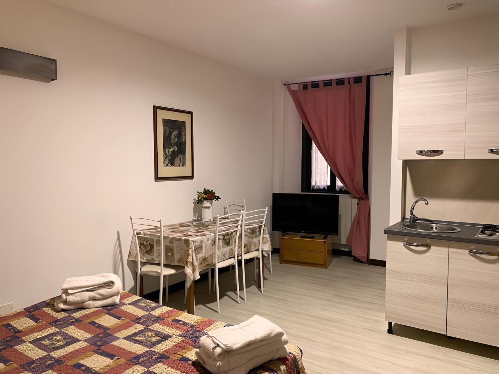 Antica Corte Milanese Novate Milanese Exterior foto
